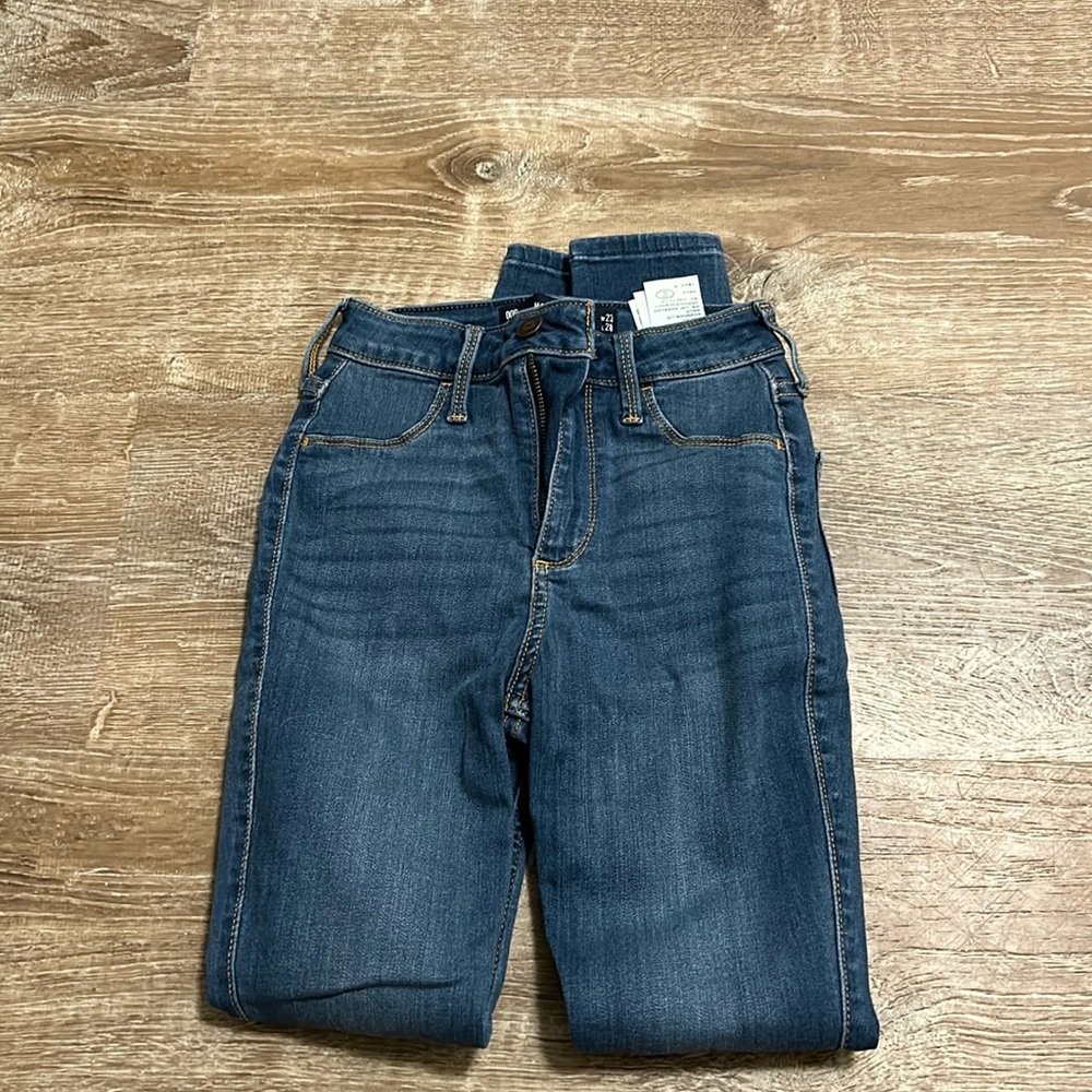 Curvy Hollister Jeggings